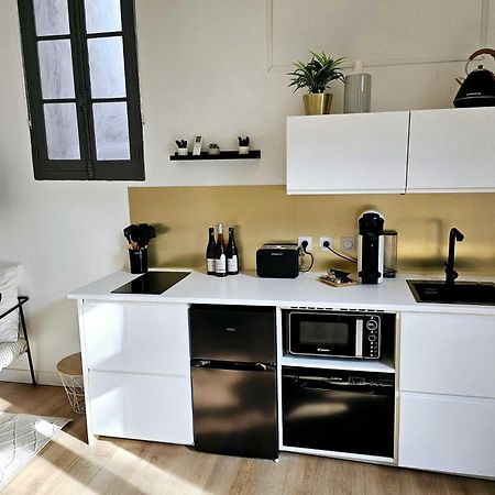 La Maison Grivolas Appartements Et Maison D'Hotes Avinyon Dış mekan fotoğraf
