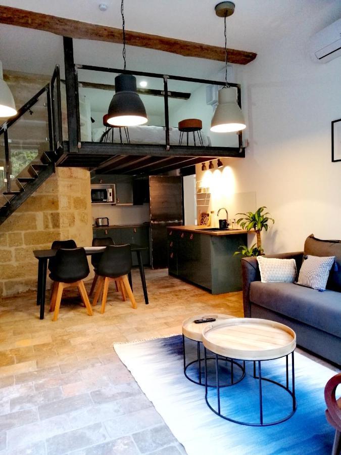 La Maison Grivolas Appartements Et Maison D'Hotes Avinyon Dış mekan fotoğraf