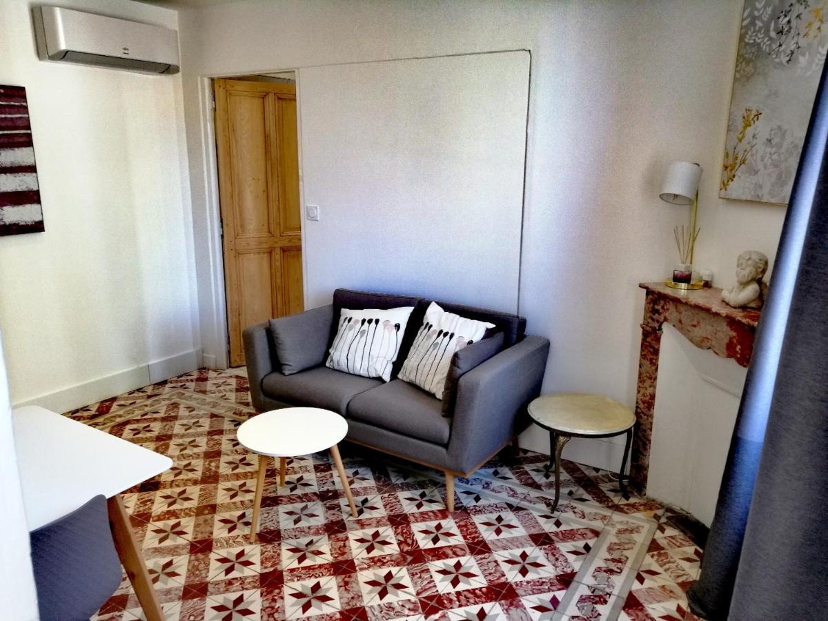 La Maison Grivolas Appartements Et Maison D'Hotes Avinyon Dış mekan fotoğraf