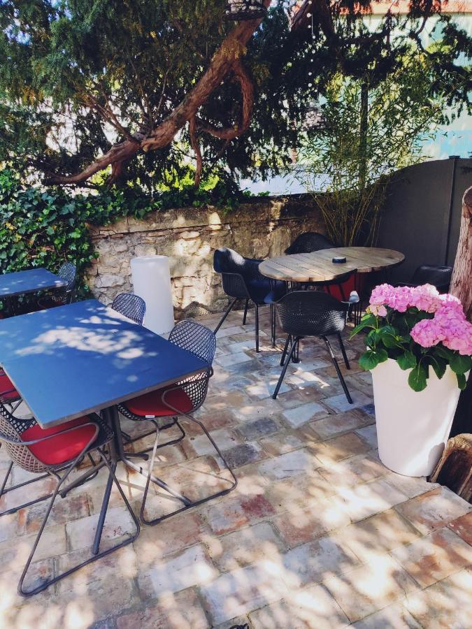 La Maison Grivolas Appartements Et Maison D'Hotes Avinyon Dış mekan fotoğraf