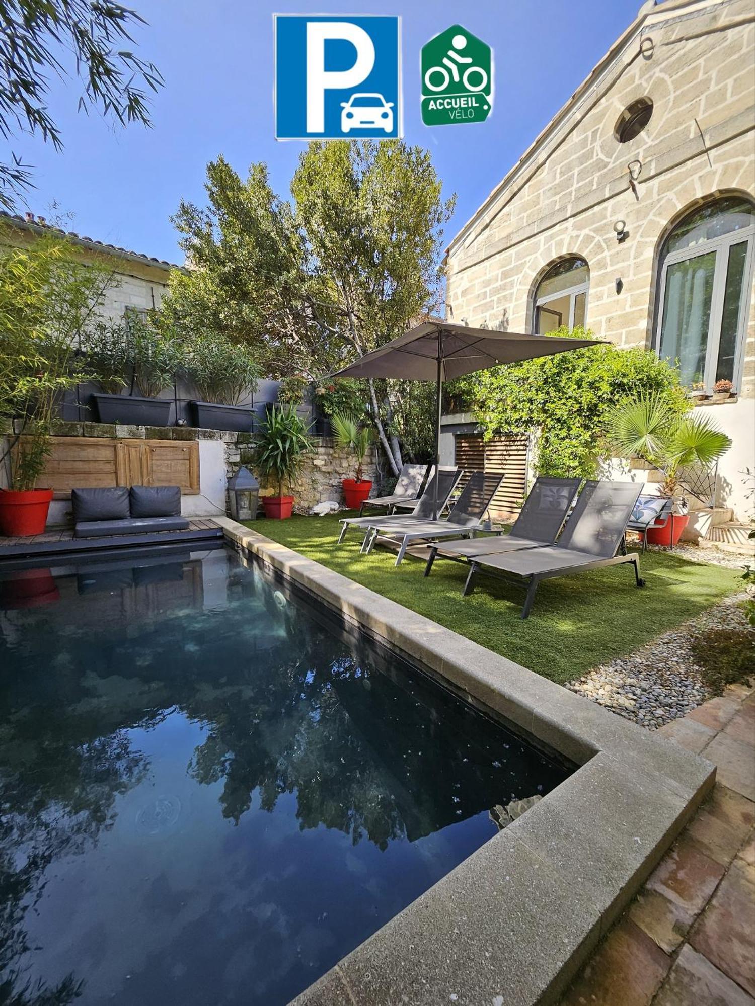 La Maison Grivolas Appartements Et Maison D'Hotes Avinyon Dış mekan fotoğraf