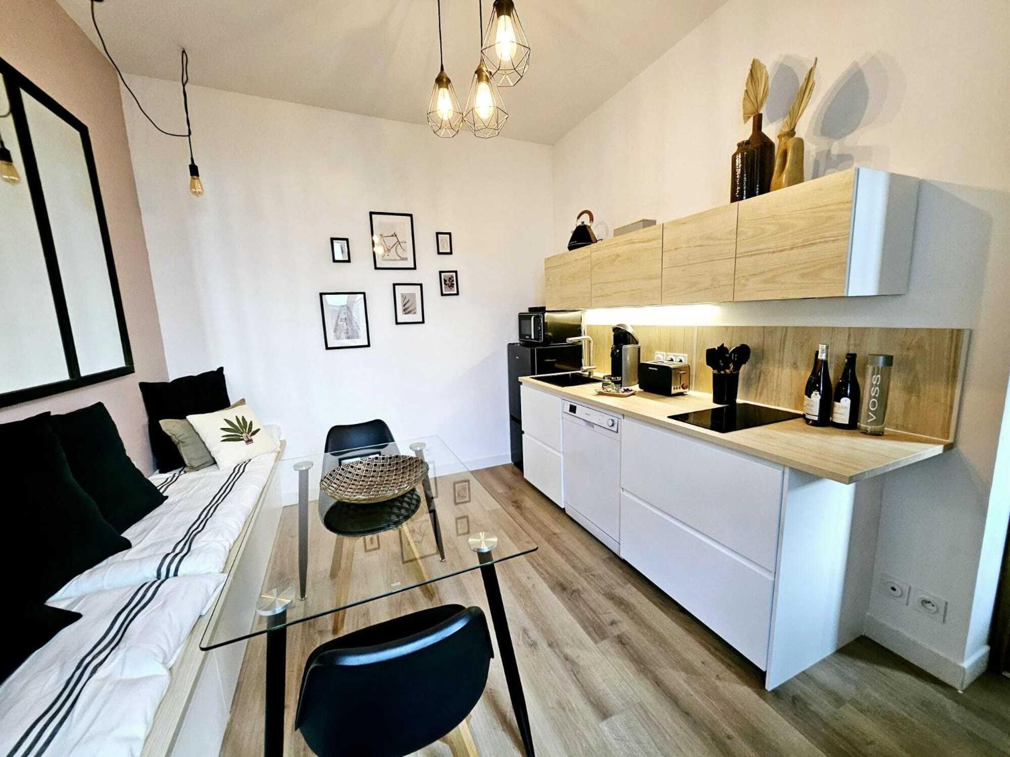 La Maison Grivolas Appartements Et Maison D'Hotes Avinyon Oda fotoğraf